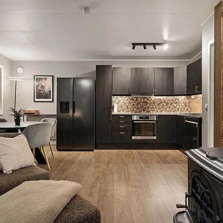 Charming Aurora I Terrace I Free Parking Leilighet *